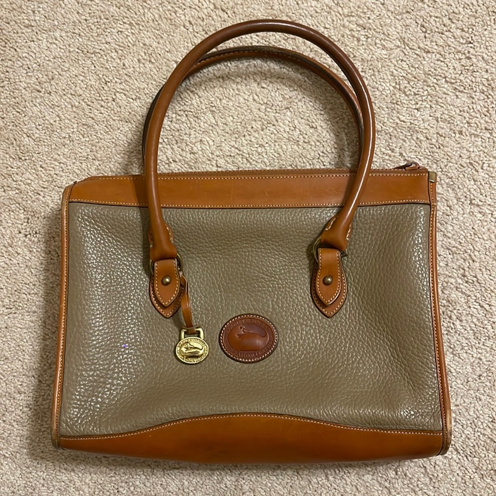 Dooney & Bourke